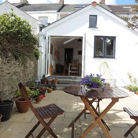 Holiday home House In Town, Cornwall *